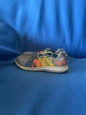 Under Armour Kids Rainbow Strap Athletic Sneakers Y1